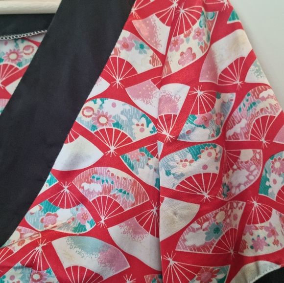 Review kimono style dress size 8 - Picture 4 of 4